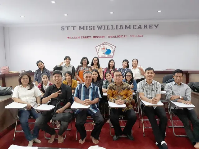 Kegiatan YDSU di STT Misi William Carey